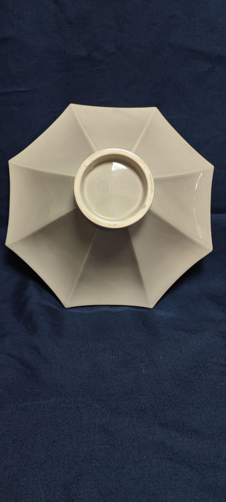 Jean LUCE .fruit bowl.earthenware signed.