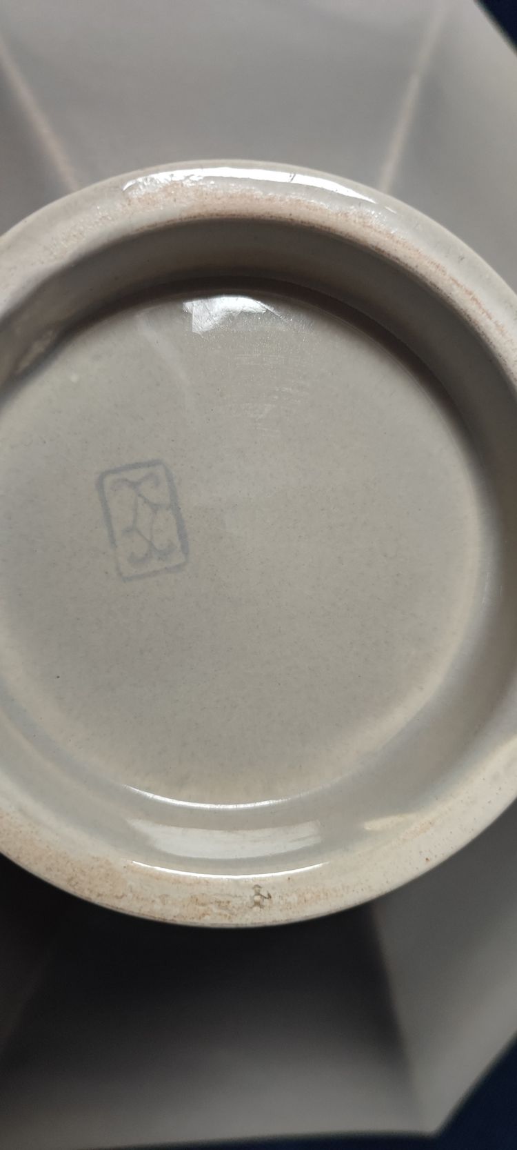 Jean LUCE .fruit bowl.earthenware signed.