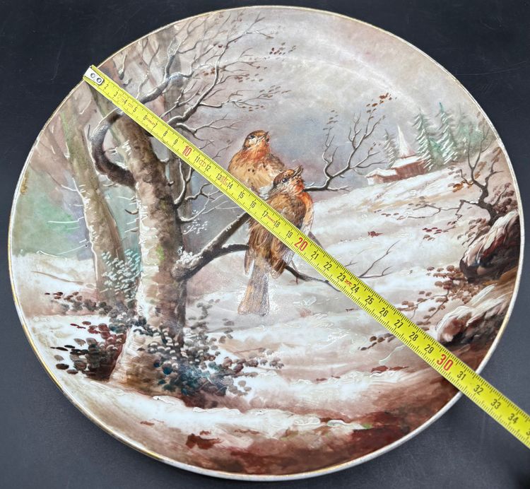 DECORATIVE DISH