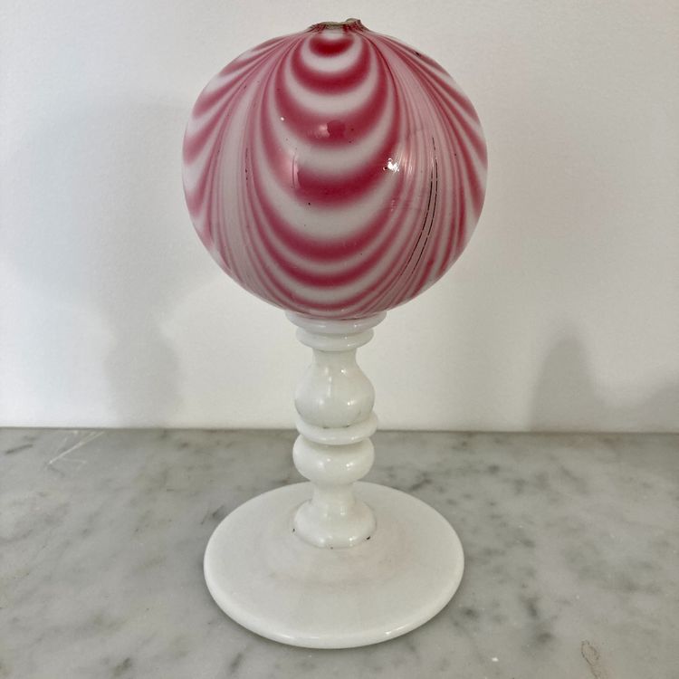 Paire de boules à perruque en opaline