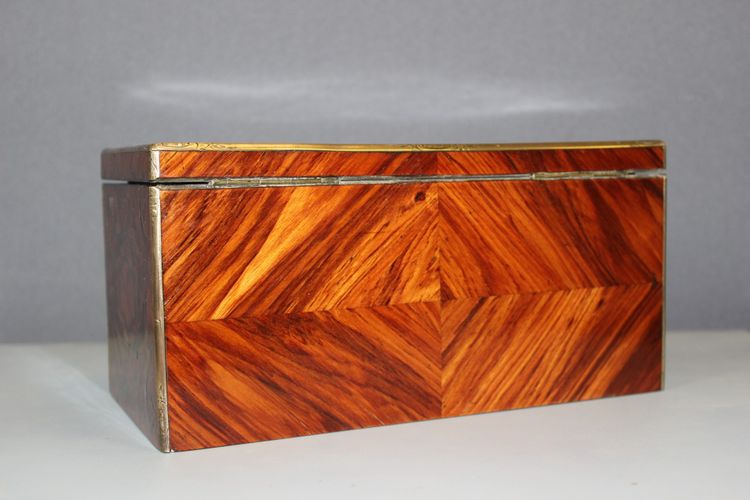 Tea box by Tahan in marquetry XIX