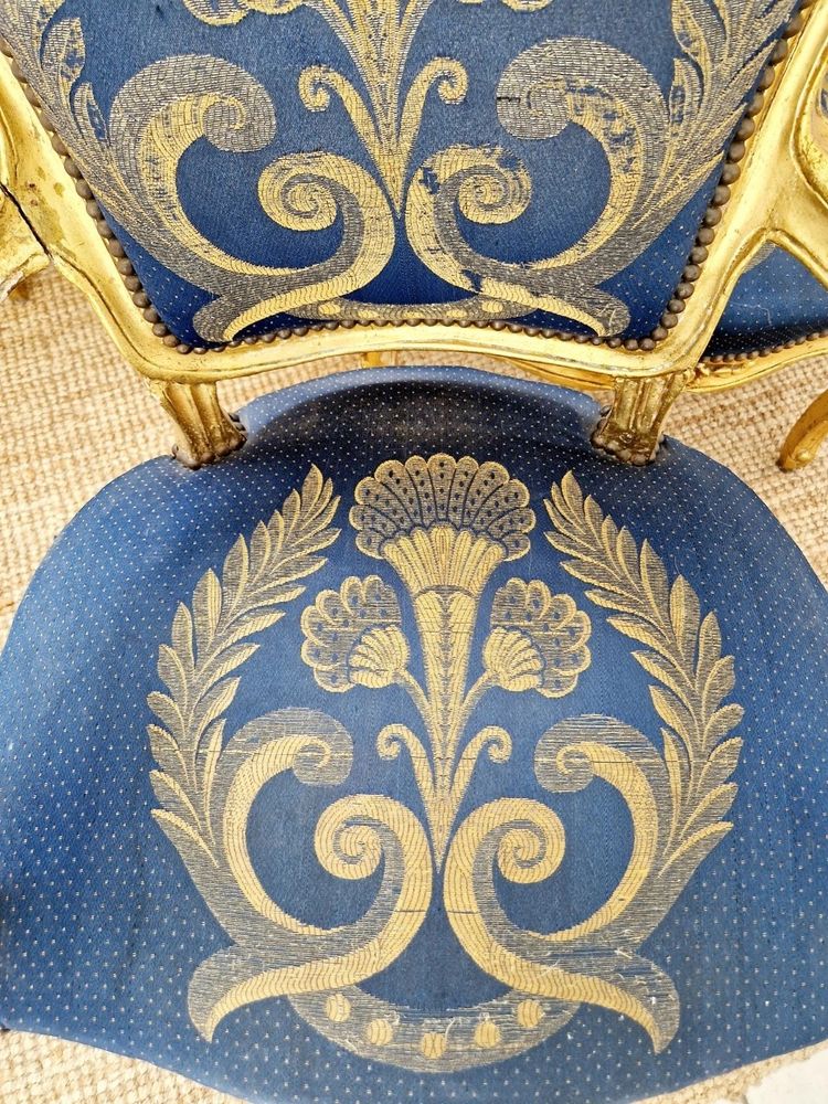 Ensemble salon français ancien Canapé et chaises