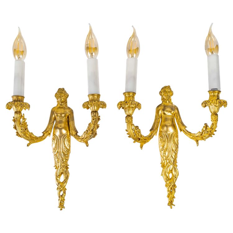 Coppia di appliques in ormolu in stile Luigi XVI Aux Termes de Femmes 1850-1870 ca.