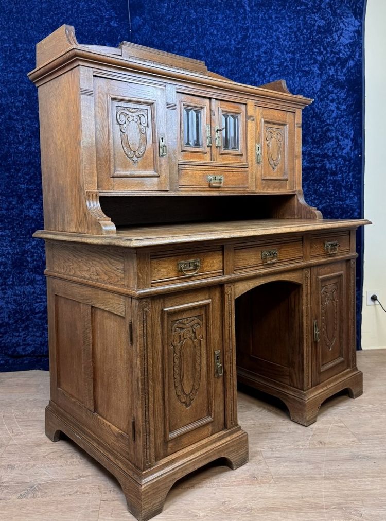 Bureau à gradin époque art nouveau en chêne sculpté vers 1900 