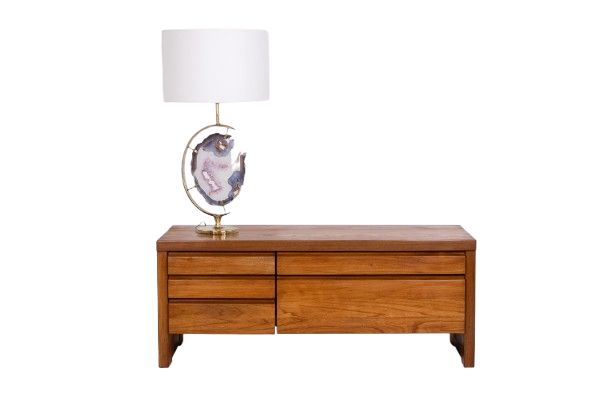 Pierre Chapo. Commode basse en orme blond. Circa 1970.  LS64923507P