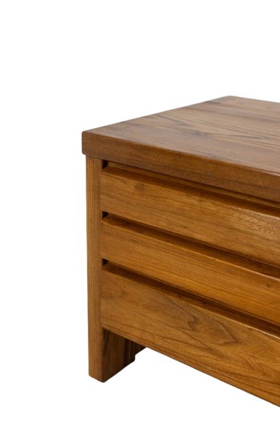 Pierre Chapo. Commode basse en orme blond. Circa 1970.  LS64923507P