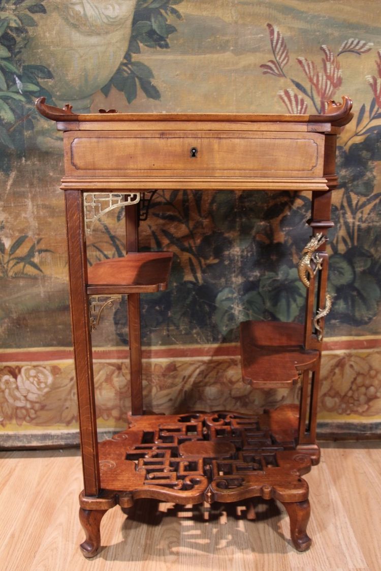 Table d'Appoint, Travailleuse Japonisant Dans Le Style De Viardot