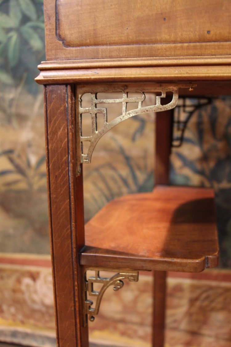 Table d'Appoint, Travailleuse Japonisant Dans Le Style De Viardot