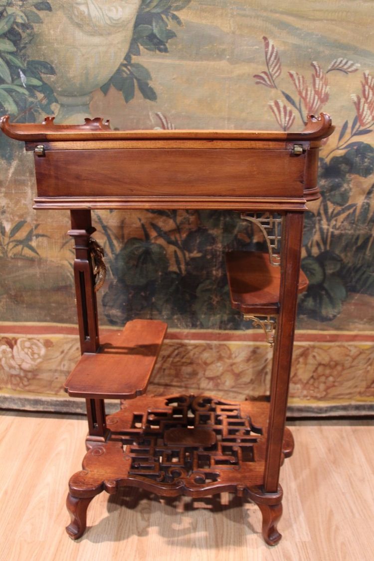 Table d'Appoint, Travailleuse Japonisant Dans Le Style De Viardot