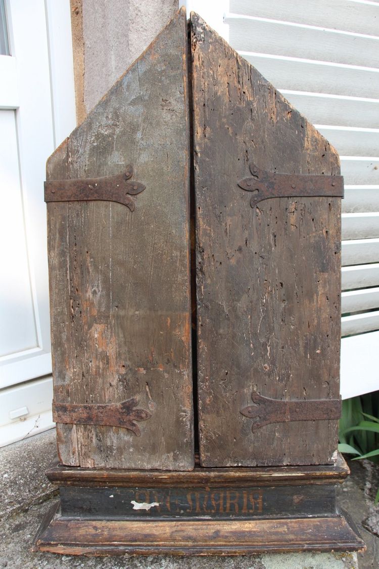 Großes Triptychon Gemalte Tafel Mit Der Madonna XVIII Italienisch