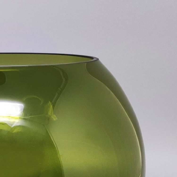 1960 Splendido vaso verde di Flavio Poli. Prodotto in Italia