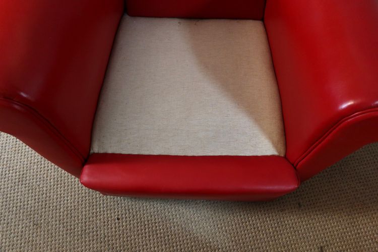 Paire de fauteuils club en cuir