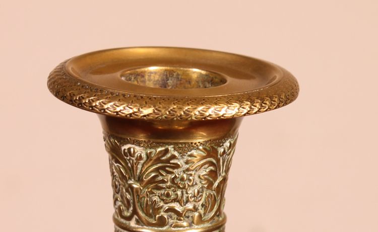 Candeliere in bronzo dorato di periodo impero inizio XIX secolo