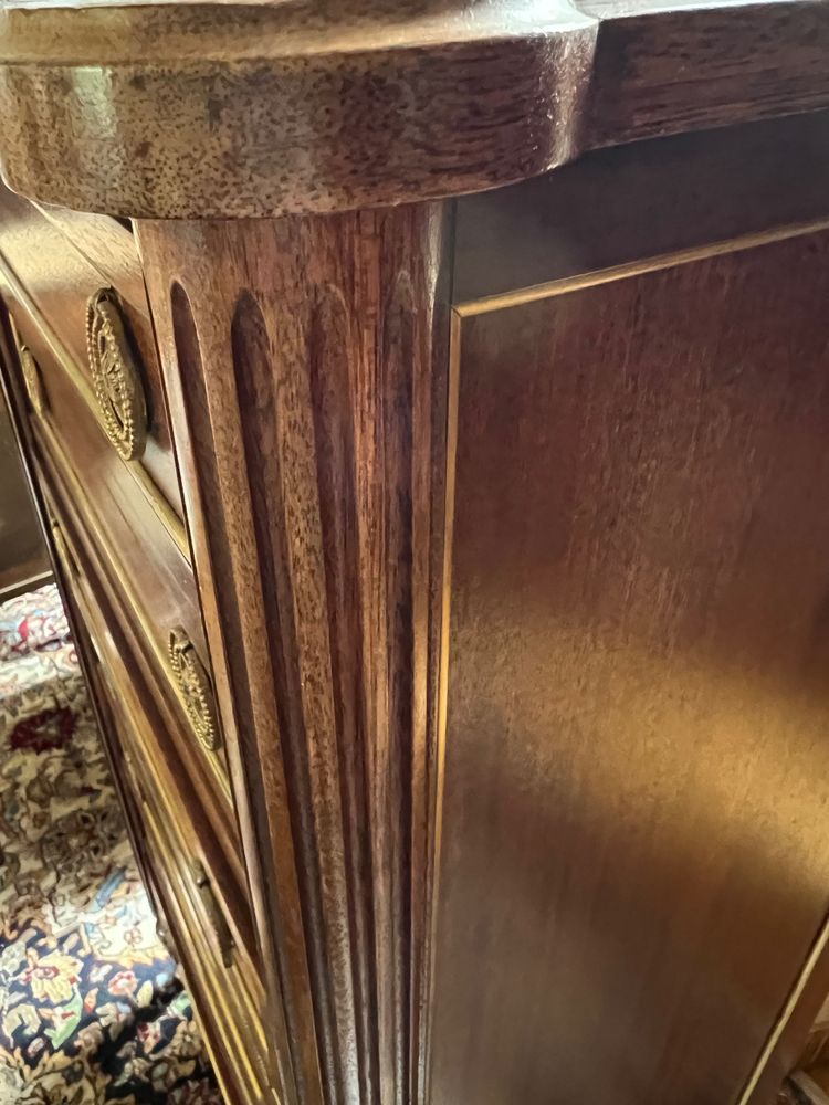 Elegante scrittoio in mogano in stile Luigi XVI - Inizio XX secolo