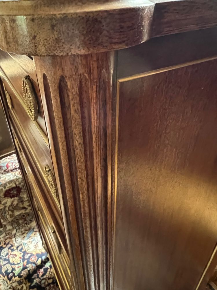 Elegante scrittoio in mogano in stile Luigi XVI - Inizio XX secolo