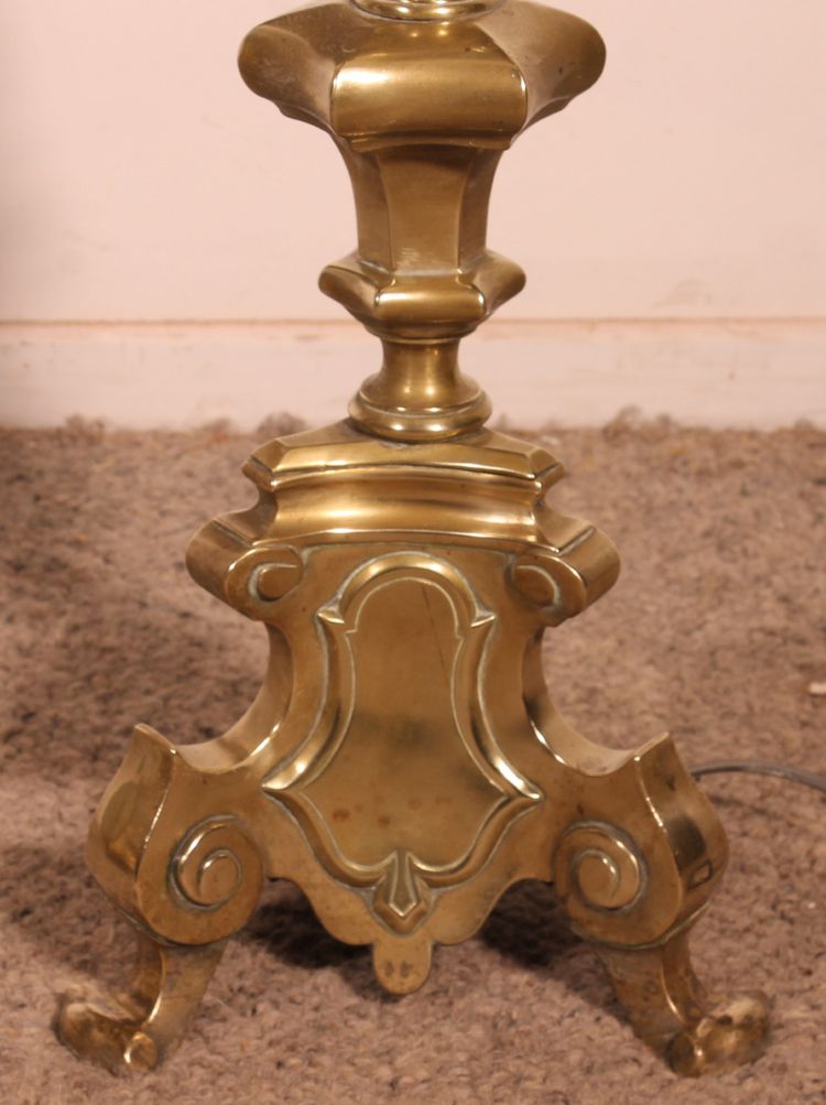 coppia di portacandele elettrificati in bronzo - Italia - XVII secolo