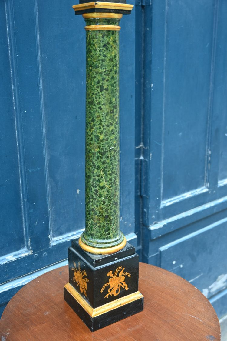 pied de lampe en fonte peinte du XIX