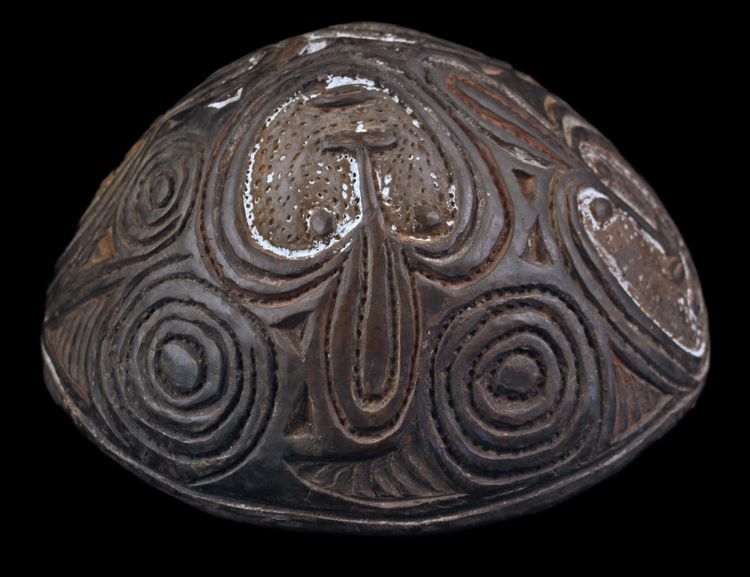 Terracotta bowl, oceanic art, tribal art, primitive art, Papua New Guinea, Oceania