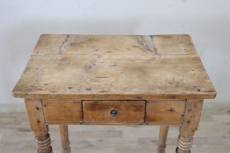 Table d'Appoint Couleur Naturelle En Bois De Sapin Rustique, 19ème Siècle