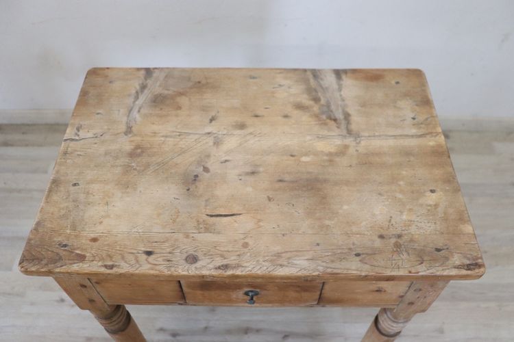 Table d'Appoint Couleur Naturelle En Bois De Sapin Rustique, 19ème Siècle