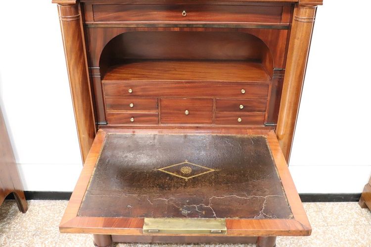 secretaire antico in mogano secolo XIX
