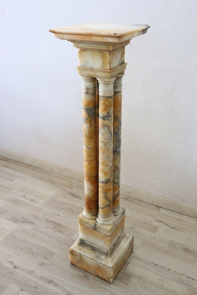 Antique Column In Marble, Italy 19th Century