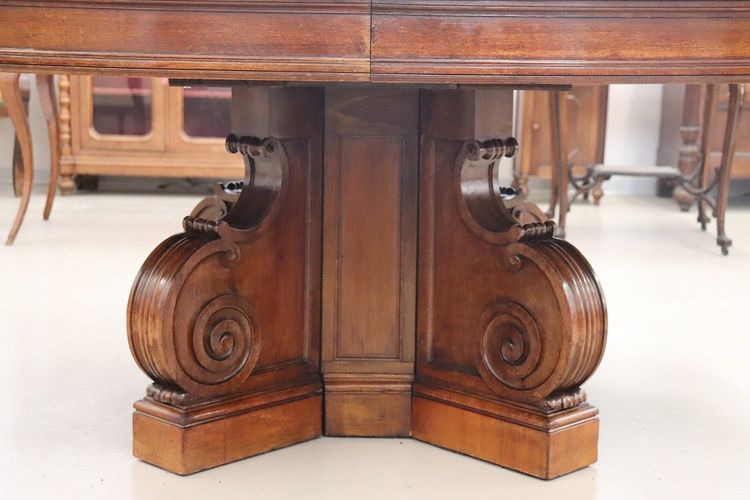 Table à manger ovale à rallonge en noyer du 19e siècle, longueur Mt 7.80
