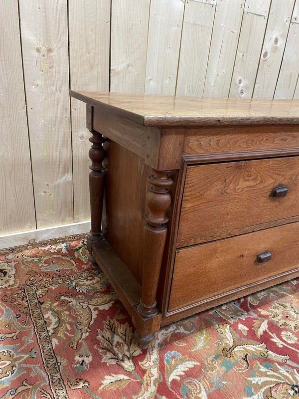 Brokery - Furniture by trade in oak era Louis Philippe