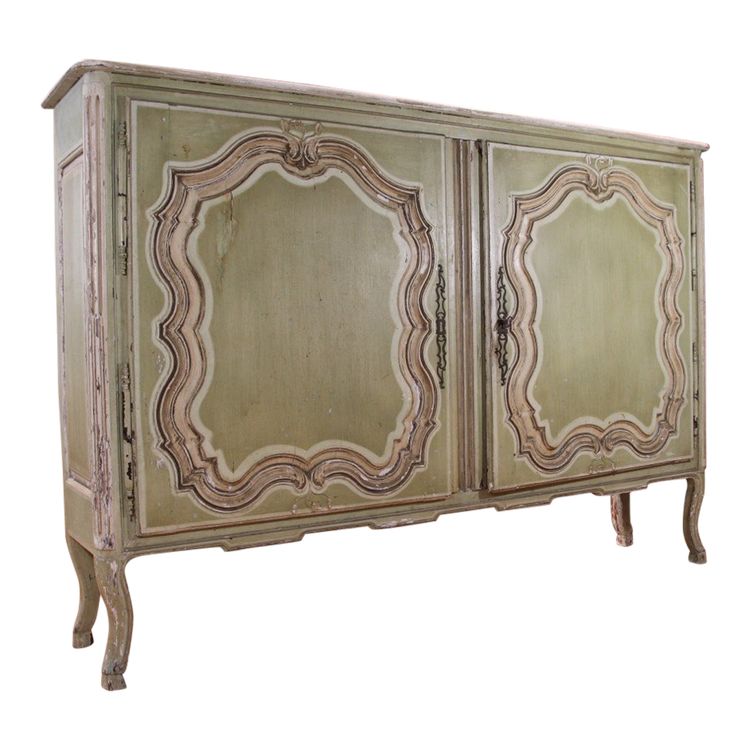 buffet a hauteur d'appui rechampi vert. late 18th/early 19th century