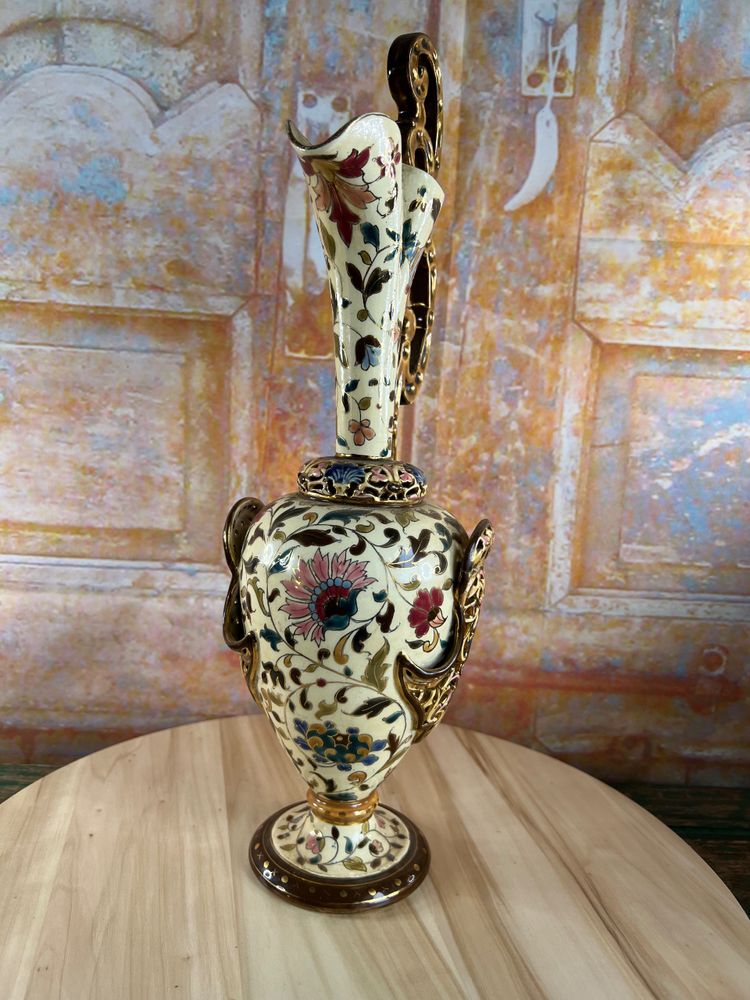 Orientalist openwork earthenware vase signed Josef Steidl - Vienna, late 19th century