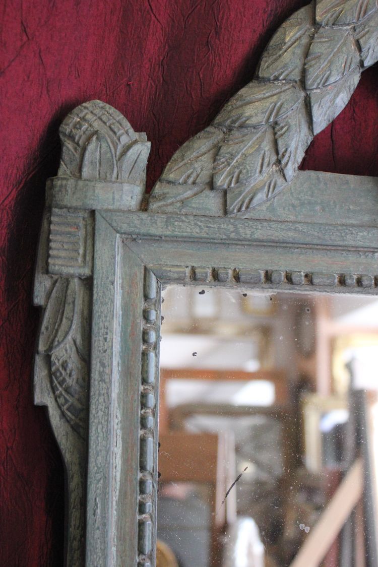 55 x 88 cm Antique carved wood mirror with patina in the Louis XVI Directoire style