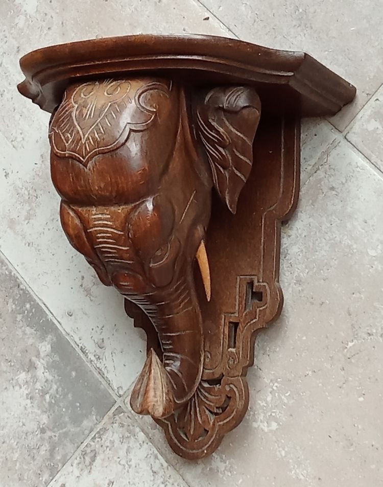 Ancienne console d applique étagère éléphant bois sculpté 