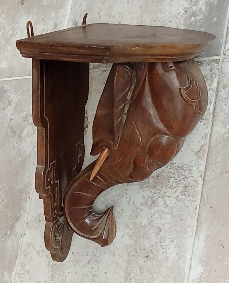 Ancienne console d applique étagère éléphant bois sculpté 
