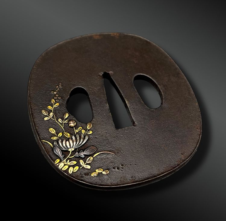 TSUBA Naga Maru Gata - Japan - Edo period (1603-1868)