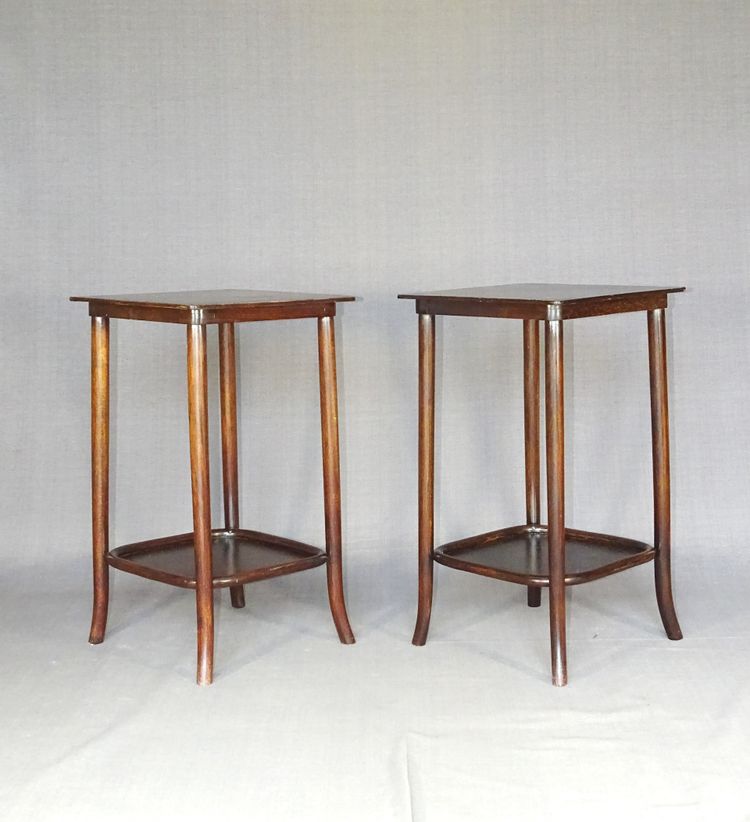 2 tavolini - Thonet N°286, 1925 circa