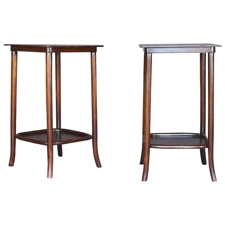 2 tavolini - Thonet N°286, 1925 circa