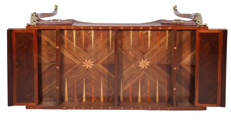 Rosewood and amaranth tric-trac table - Louis XV period