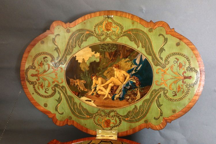 Large marquetry box