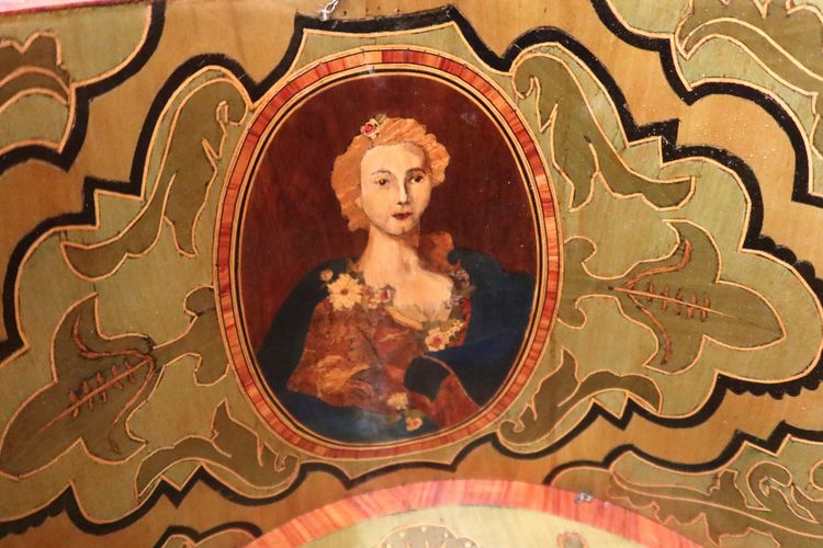 Large marquetry box