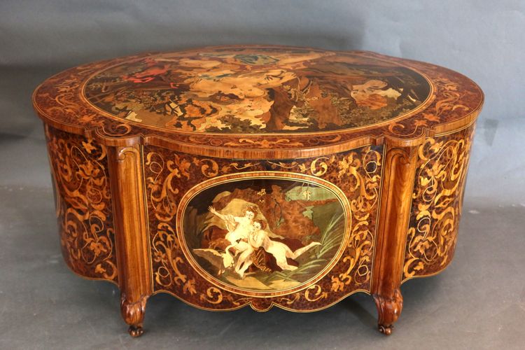 Large marquetry box