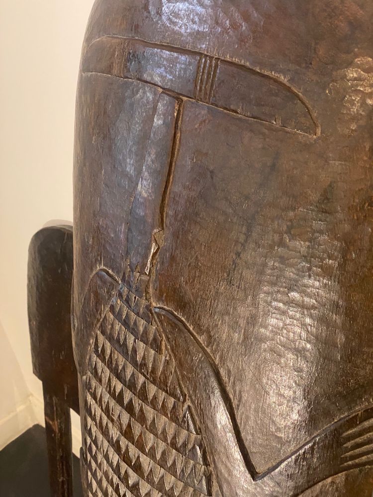 Chaise à palabres SENOUFO gravée 