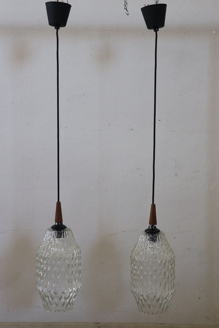 Lampade a sospensione in vetro di Murano, anni '60, set di 2
