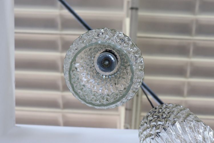 Lampade a sospensione in vetro di Murano, anni '60, set di 2