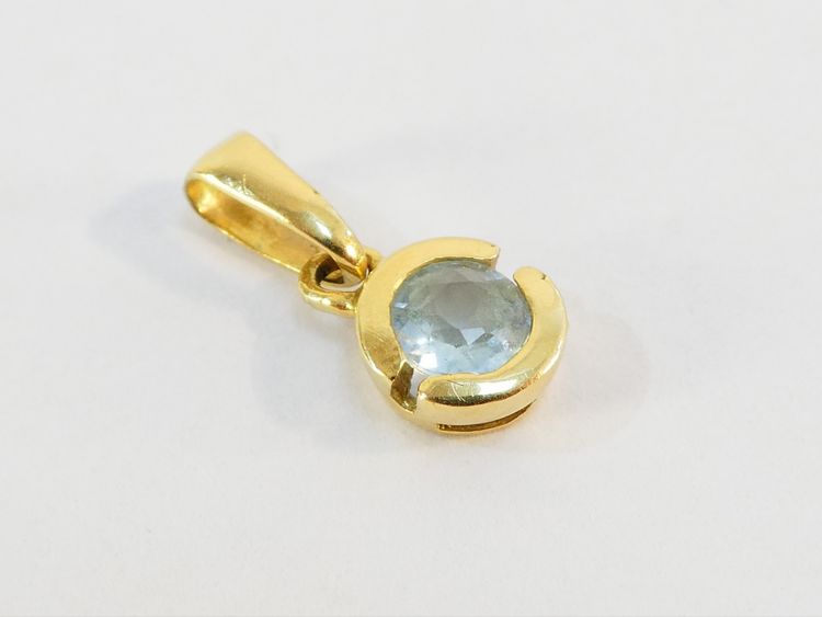 Pendente e orecchini con acquamarina in oro 750/1000