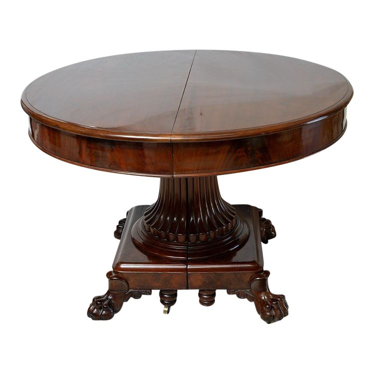 Antique Empire table in mahogany with central foot. Belgium, 19th century.