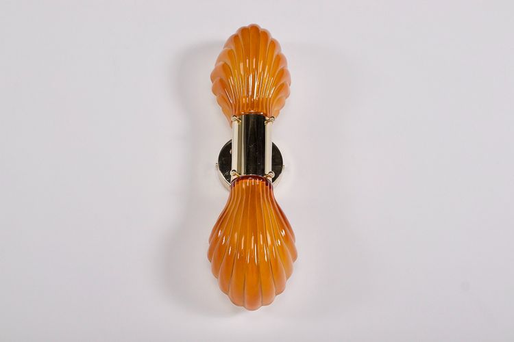 Paar italienische Wandleuchten "Muschel".