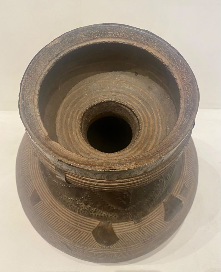 Jarre ancienne NUPE du Nigeria Terre cuite