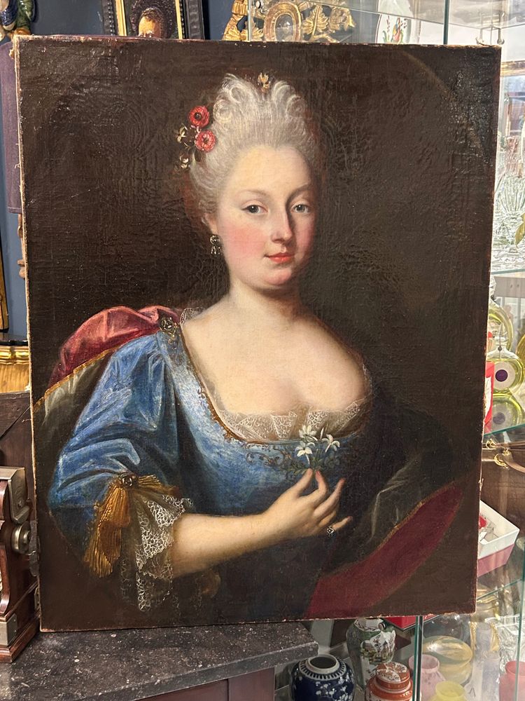 Portrait Of An Elegant Woman Oil On Canvas 18th century period