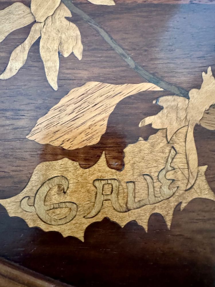 Art Nouveau pedestal table signed Gallé
