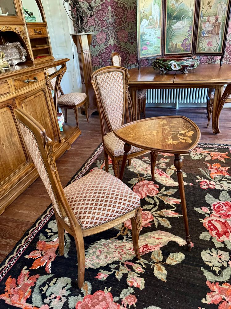Art Nouveau pedestal table signed Gallé